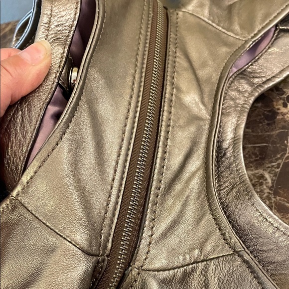 Vintage Coach Madison Metallic Silver Shoulder Bag - Picture 9 of 14